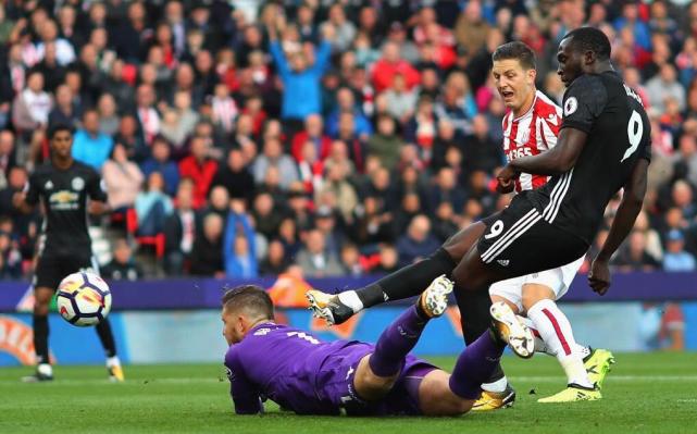  恩波利客场逼平豪门，平民球队展现坚韧不拔精神风貌